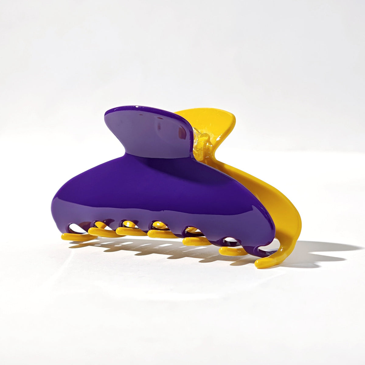 Game Day Claw in Superfan (Purple & Yellow)