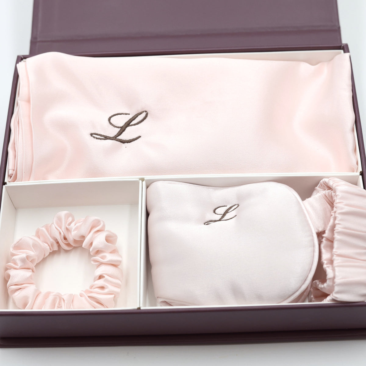 Mulberry Dream Pillow Set in Pink